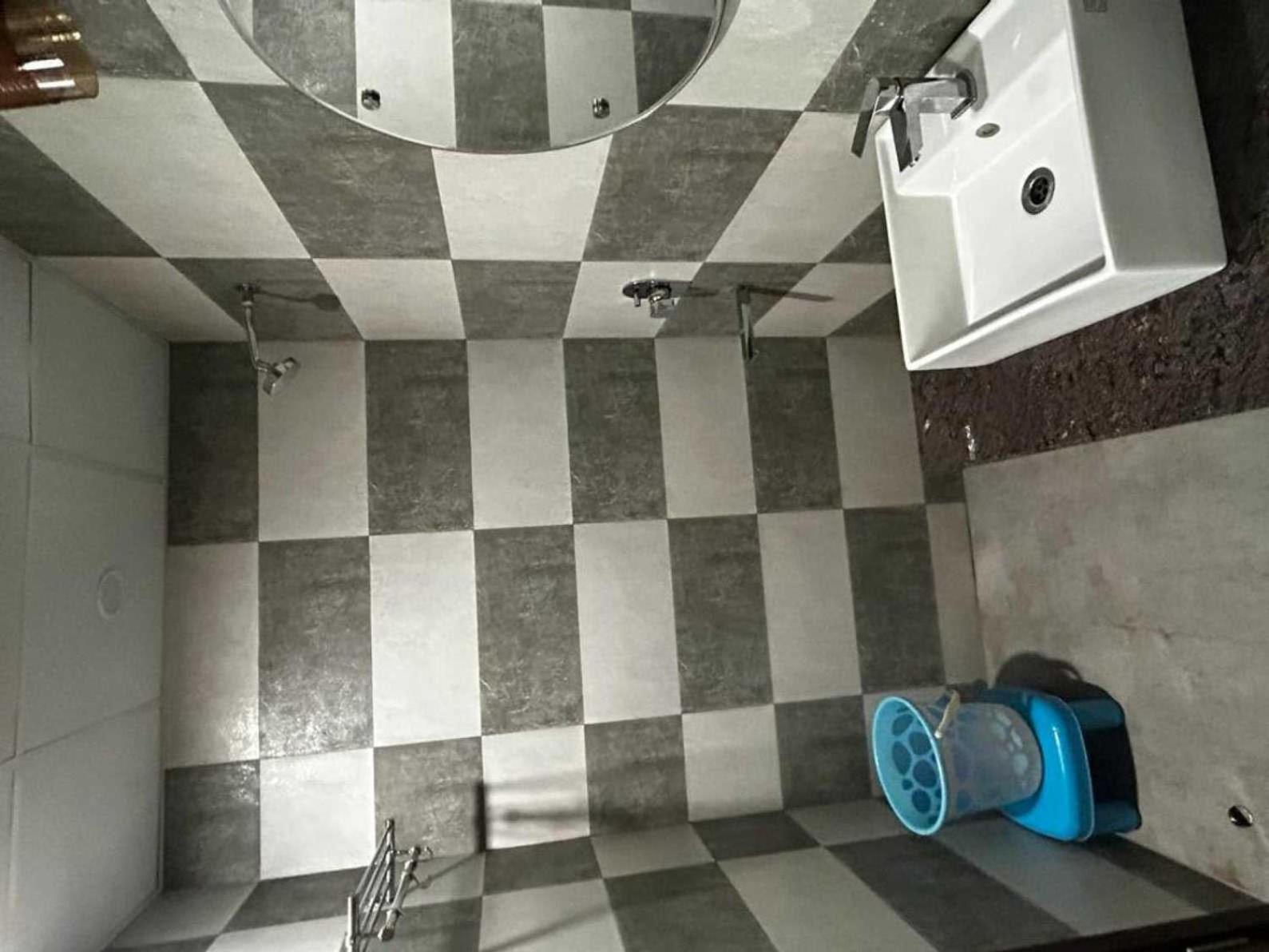 Hotel O Iris Lite